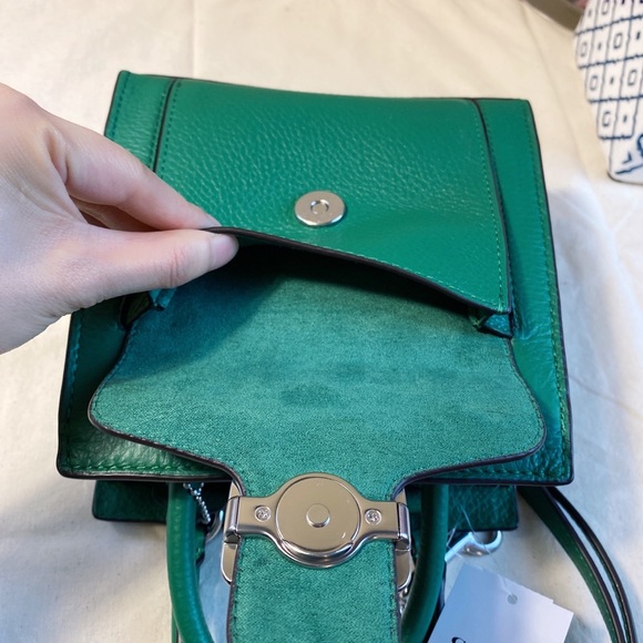 Coach Mini Pepper Crossbody- Tag is no longer attached - Picture 10 of 13